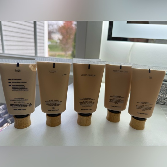 Tarte Amazonian clay BB tinted moisturizer - Picture 3 of 3